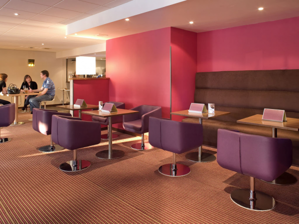 The Bookcase Bar at Hotel Novotel Stevenage